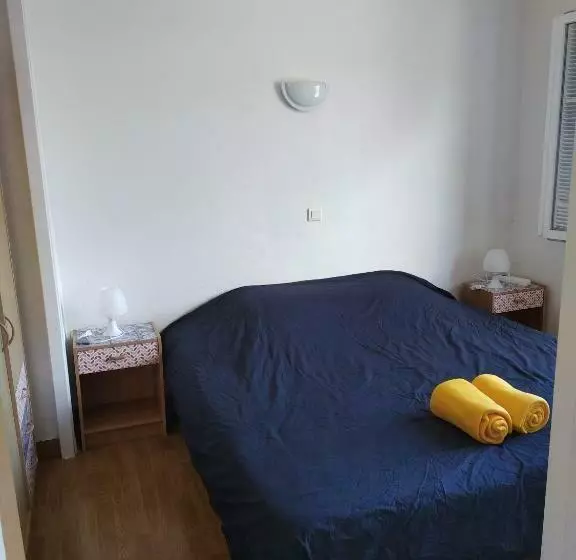 Studio Tout Confort à 300 M Des Thermes