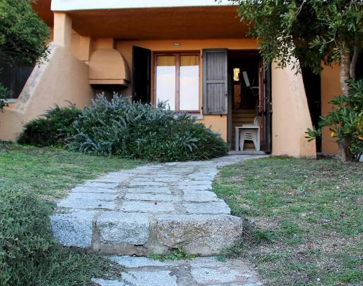 ホテル Residence Baia Santa Reparata