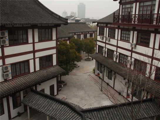 Отель Greentree Inn Jiangsu Suzhou Changshu Fangta Park Pedestrian Street Business