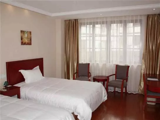 Отель Greentree Inn Jiangsu Suzhou Changshu Fangta Park Pedestrian Street Business