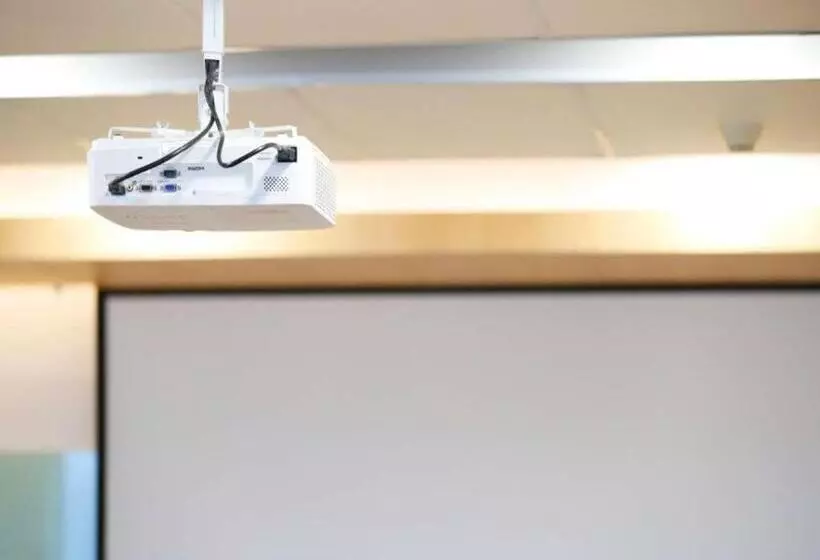 Hanting Hotel Weihai Weigao Plaza