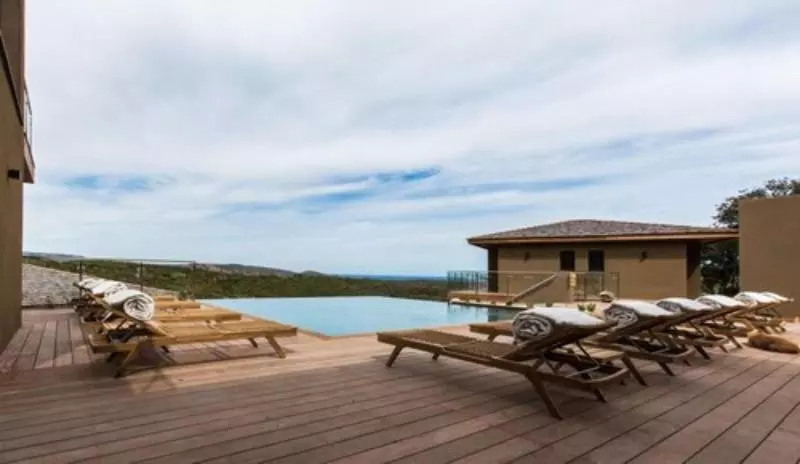 Отель Hôtel Version Maquis Santa Manza