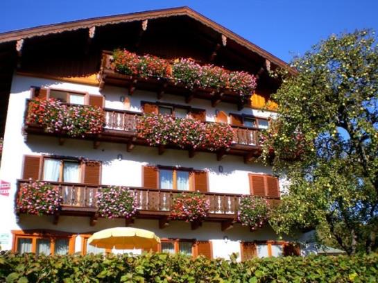 بنسيون Limbacher Guesthouse