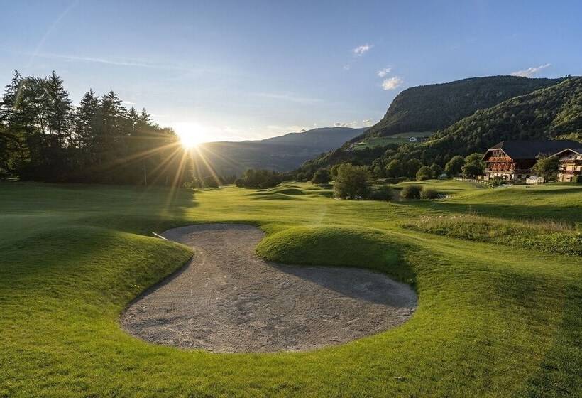 호텔 Mirabell Alpine Garden Resort & Spa