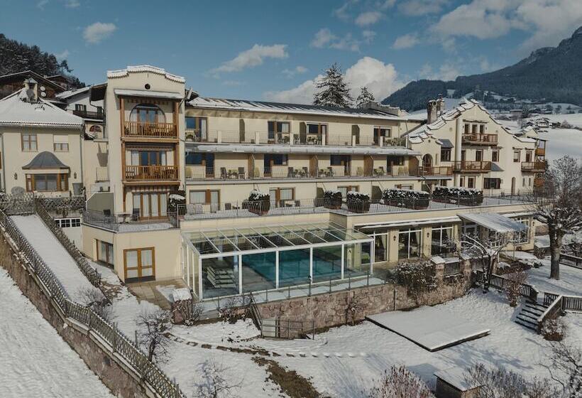 호텔 Mirabell Alpine Garden Resort & Spa