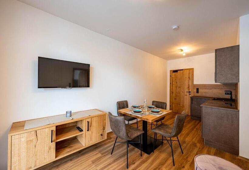 酒店 Rustika   Appartements & Spa