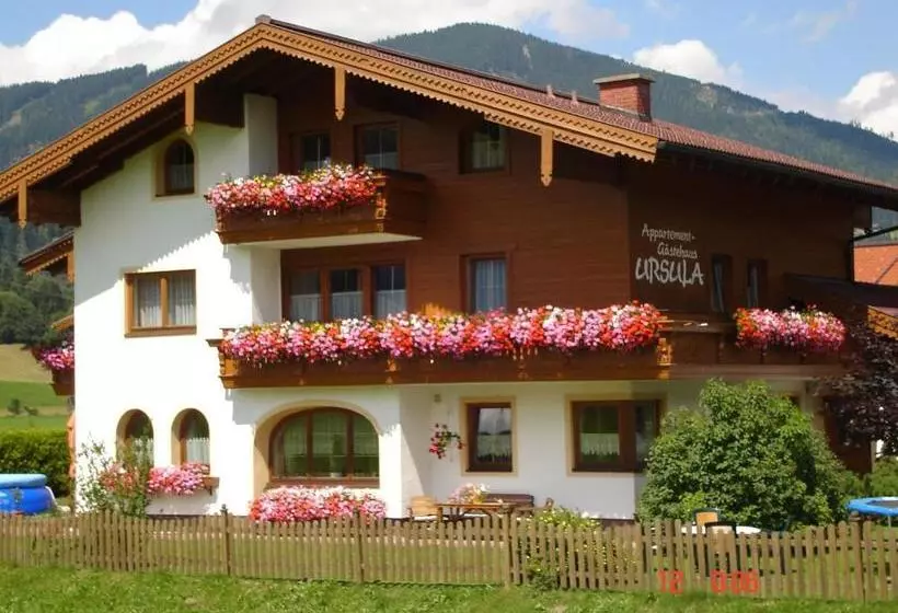 酒店 Ursula