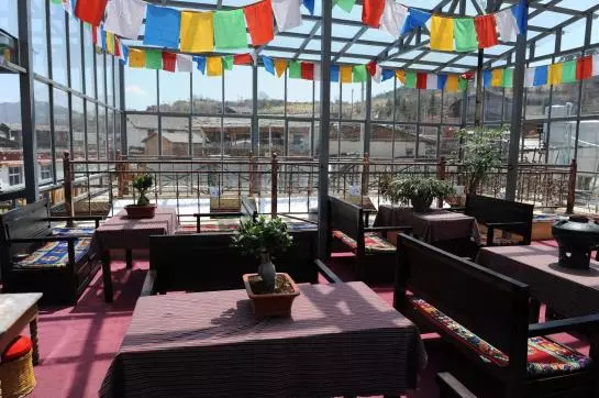 ホテル Yunnan Shangrila Tibetan Family Inn