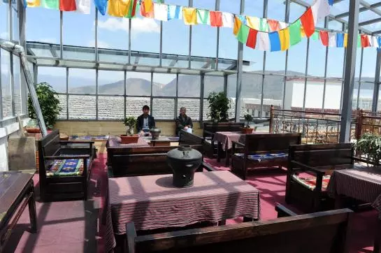 ホテル Yunnan Shangrila Tibetan Family Inn