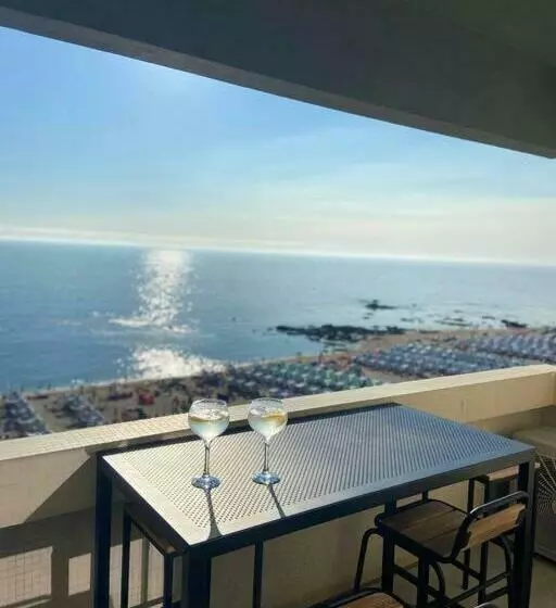 Beach Front   Sea And Sunset Views