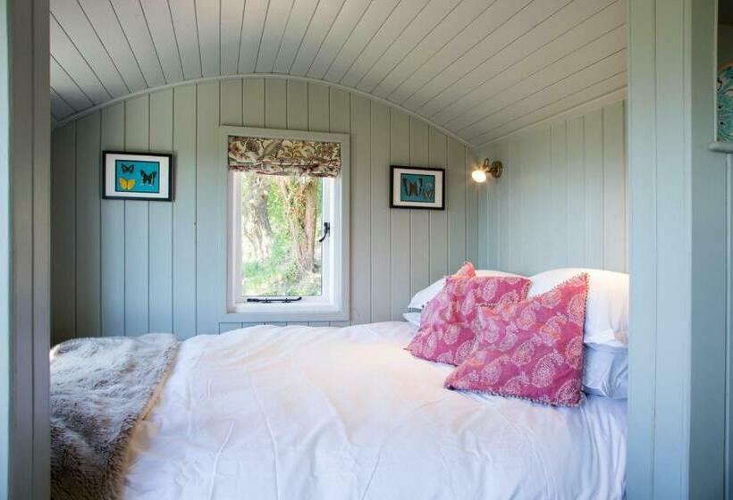 Little Idyll Shepherds Hut