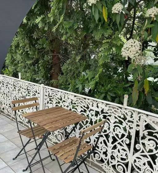 Cozy Livings Altbau Mit Terrasse Und Küche Am Stadtpark