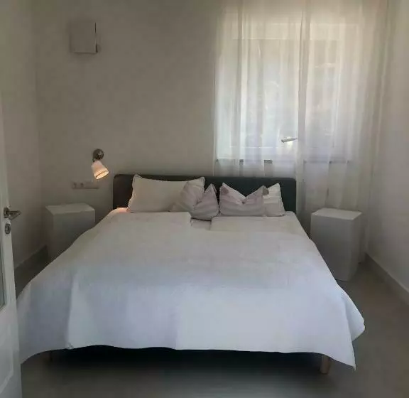 Ferienchalet Burgenblick