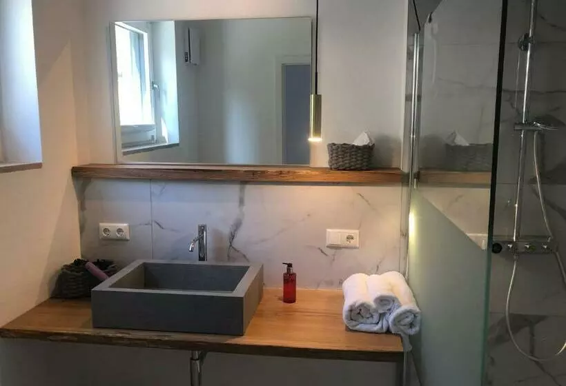 Ferienchalet Burgenblick