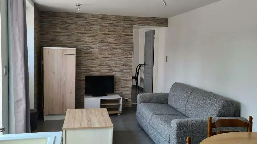 Gîte La Gloriette 4 à 6 Personnes Proche Futuroscope