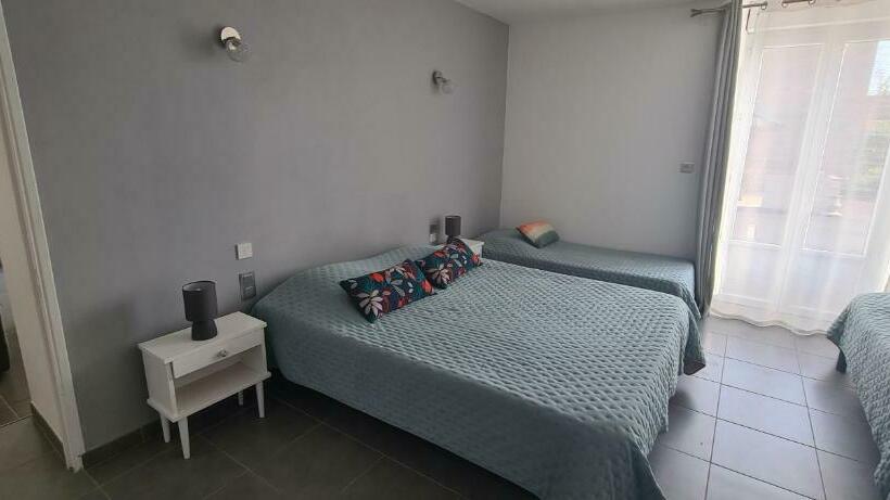 Gîte La Gloriette 4 à 6 Personnes Proche Futuroscope