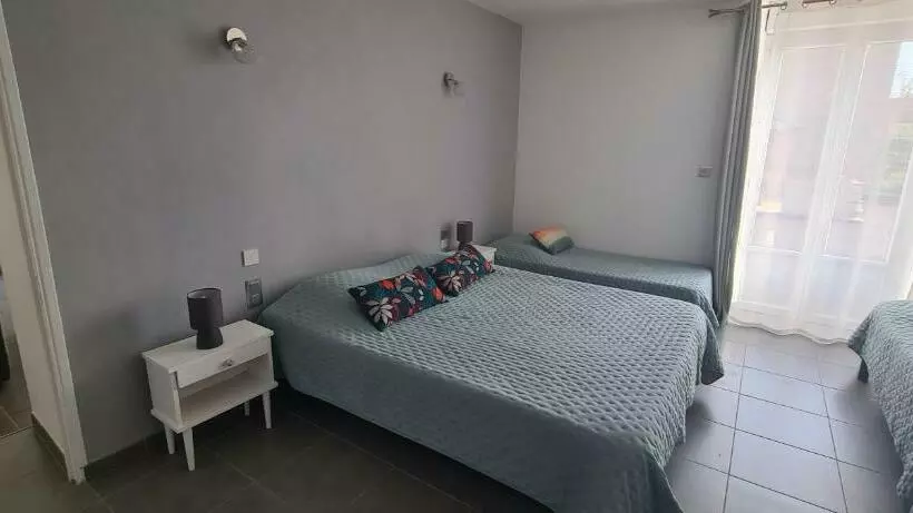 Gîte La Gloriette 4 à 6 Personnes Proche Futuroscope