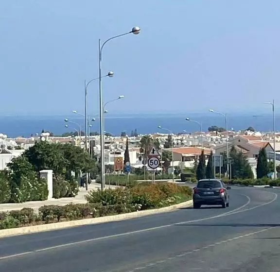 Paralimni