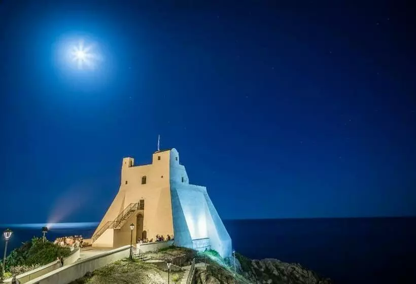 Sls Home Sperlonga