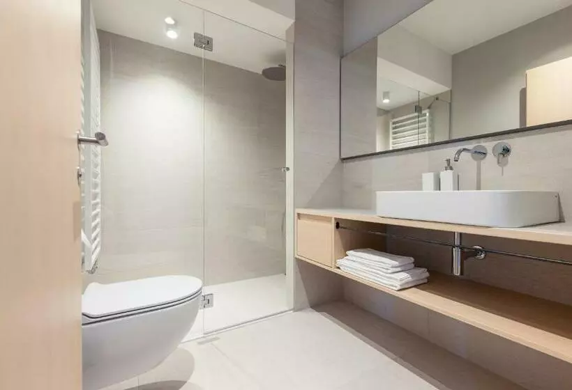 Solis Apartments