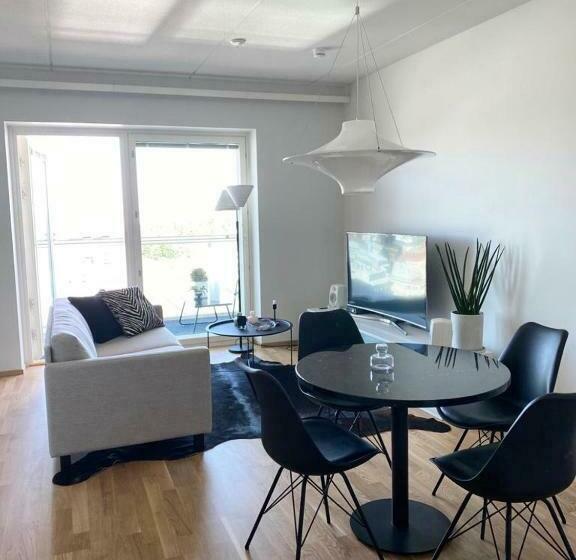 Upea 12 Kerroksen Kaksio Ydinkeskustassa