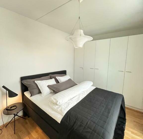 Upea 12 Kerroksen Kaksio Ydinkeskustassa