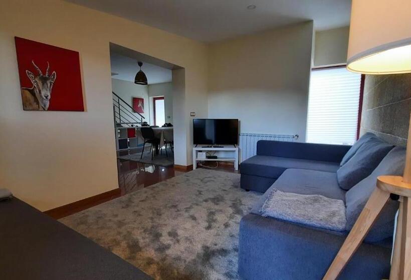 Villas Do Laboreiro   Casa 8