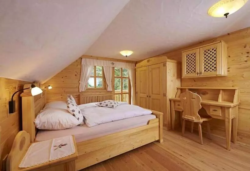 Alpine Dream Chalet With Private Ski Lift