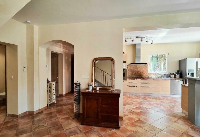 Bastide Marienri By Booking Guys