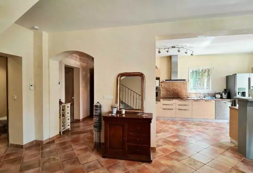 Bastide Marienri By Booking Guys