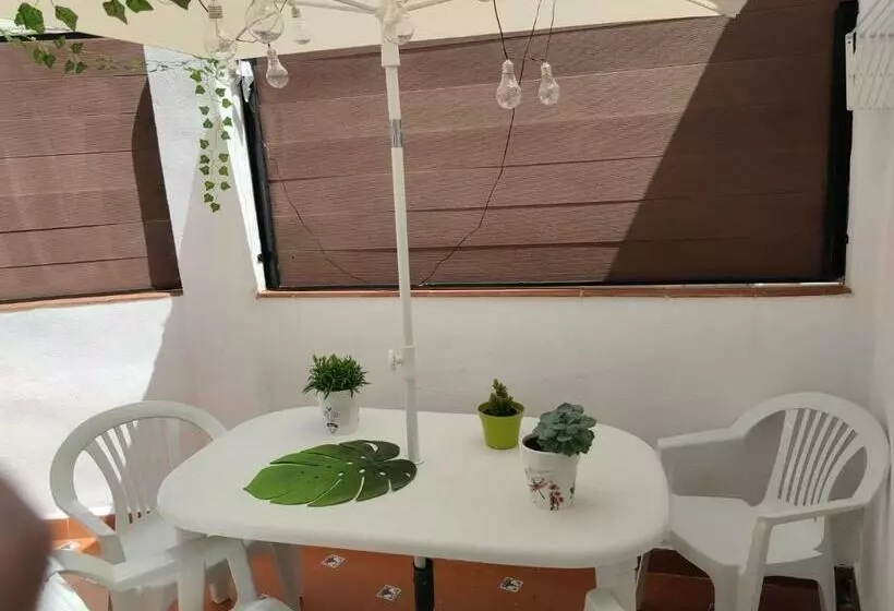 Encantadora Casa Con Patio