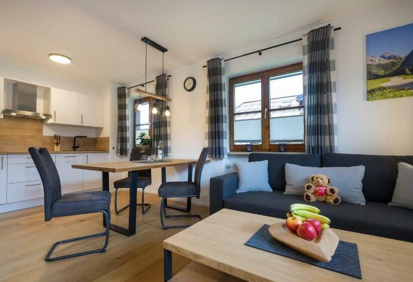 Ferienwohnungen Alpentraum   Alpensonne