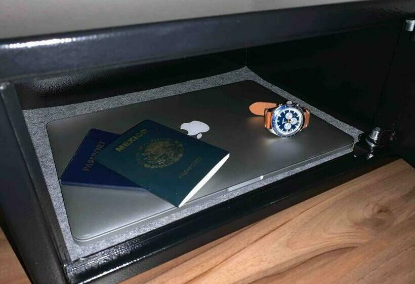 Kaab South Beach Beautiful Big Studio Rooftop Pool Ocean View