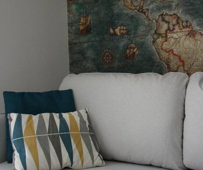 Le Domaine De Louise