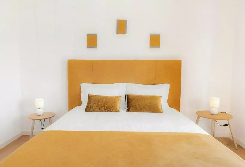 Santa Helena Apartments