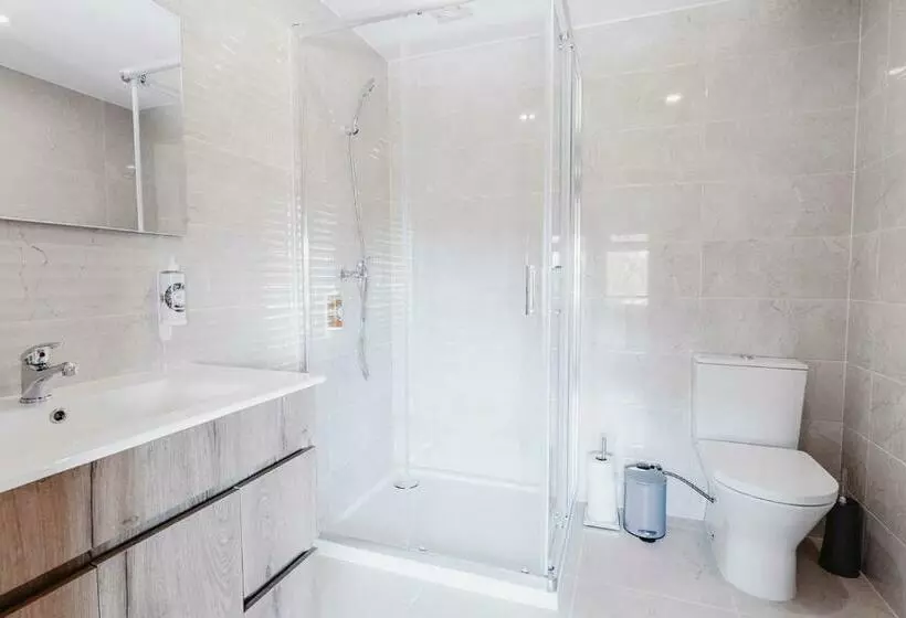 Santa Helena Apartments