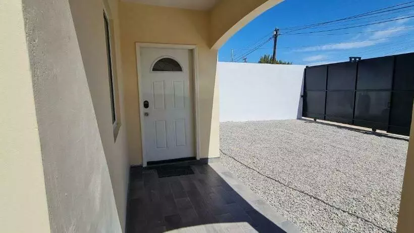 Super Condo With Fiber Optic Internet