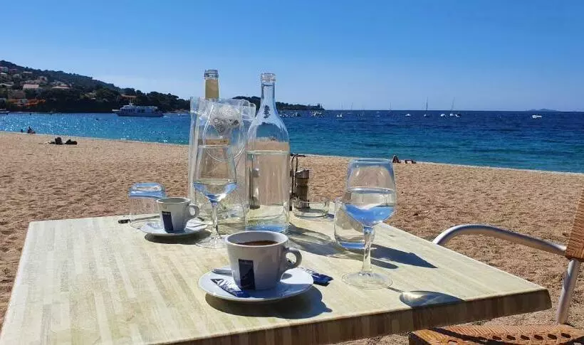 La Vague Bleue