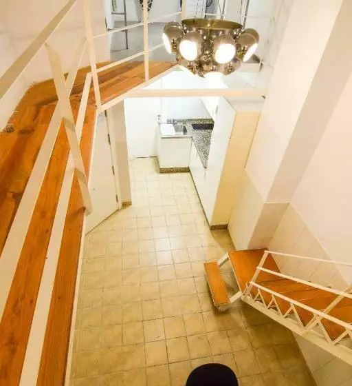 Letmalaga Economy Young Clemens