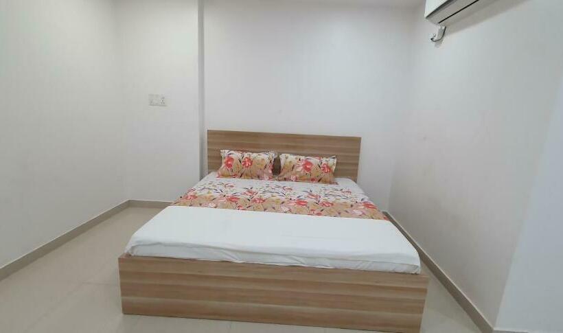 3 Bedroom With Large Party Hall