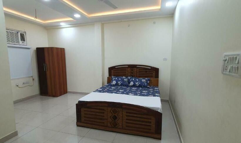 3 Bedroom With Large Party Hall