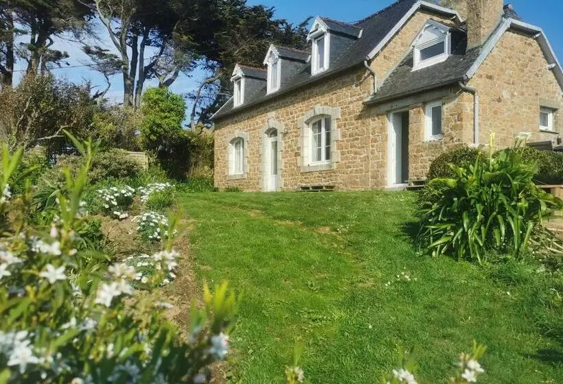 Les Mouettes   Maison Bretonne Lumineuse Vue Mer   Spa Vue Mer