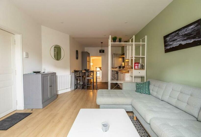 Les Voûtes De Saturnin