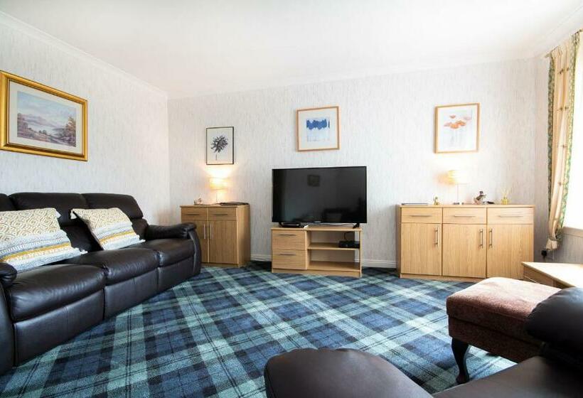 Sonia S Highland Home