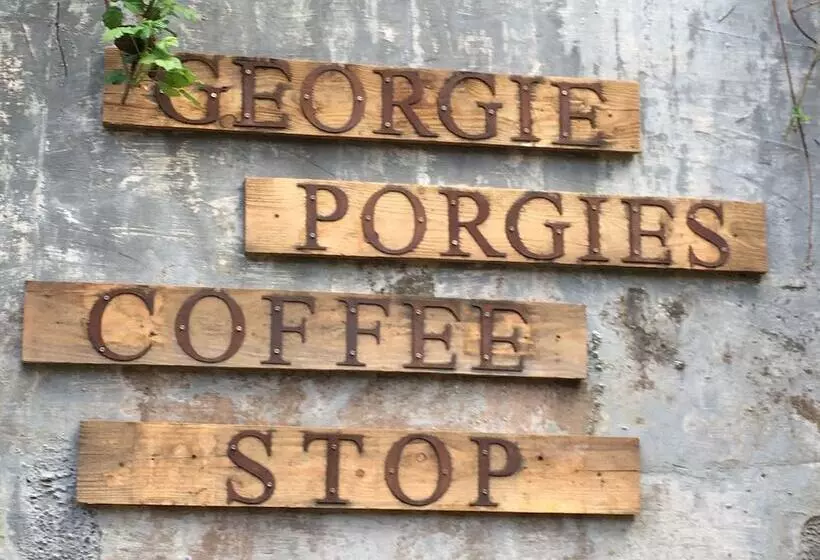 The Art Attic A Stylish Boutique Apartment