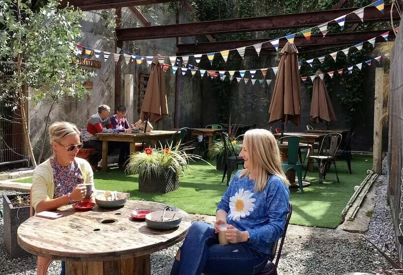 The Art Attic A Stylish Boutique Apartment