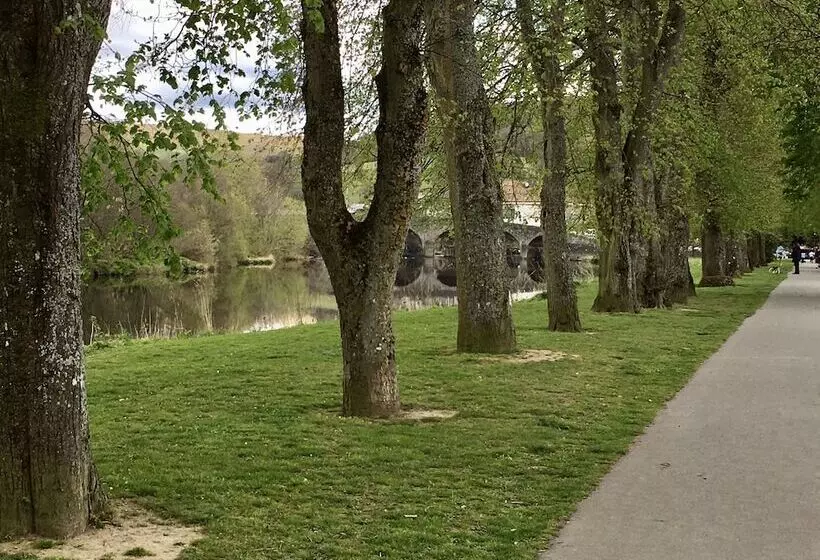 The Art Attic A Stylish Boutique Apartment