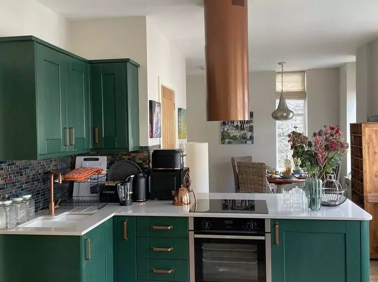 The Art Attic A Stylish Boutique Apartment