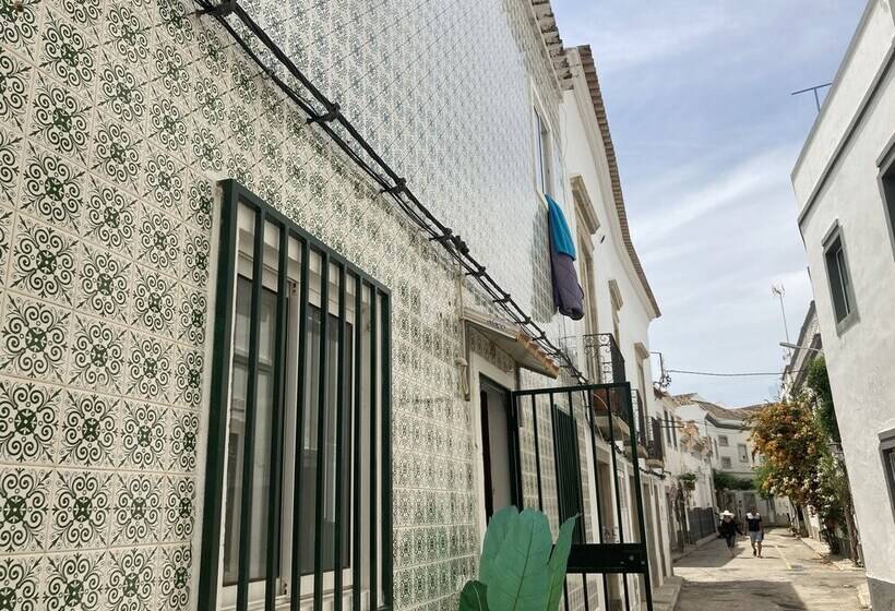 Beautiful 3 Bed House In Tavira In The City Center