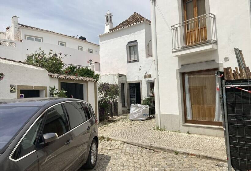 Beautiful 3 Bed House In Tavira In The City Center